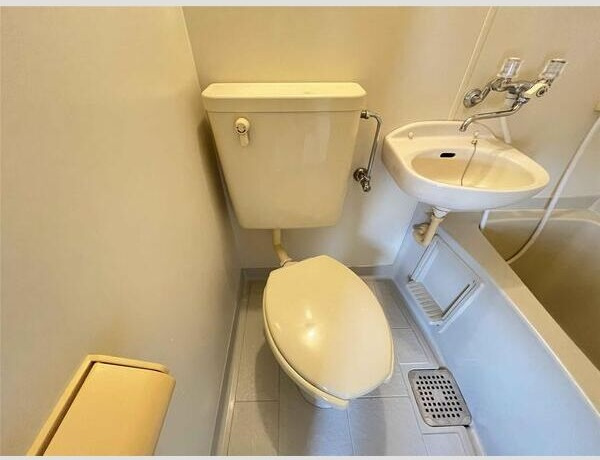 クイーンズマンション元町のトイレ
