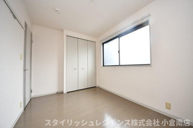 シャーメゾン中曽根　Ａ棟の寝室