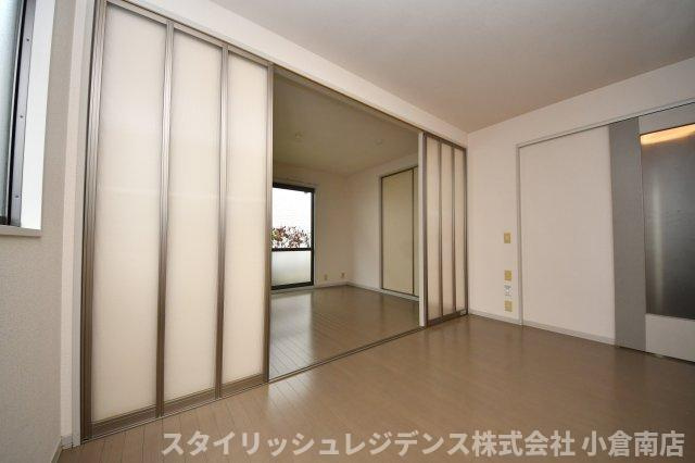 シャーメゾン中曽根　Ａ棟の寝室