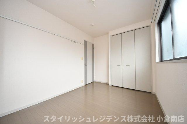 シャーメゾン中曽根　Ａ棟の寝室