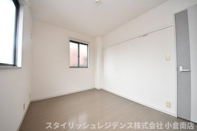 シャーメゾン中曽根　Ａ棟の寝室