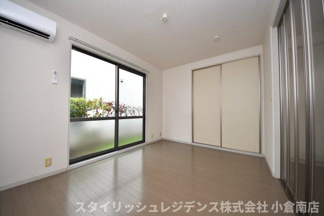 シャーメゾン中曽根　Ａ棟の寝室