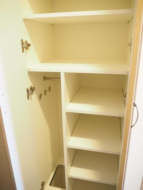 ルーブル三軒茶屋伍番館の設備