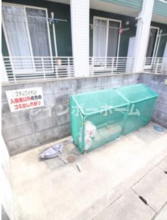 プチロワイヤル壱番館のその他