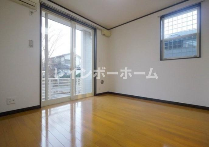 プチロワイヤル壱番館の寝室