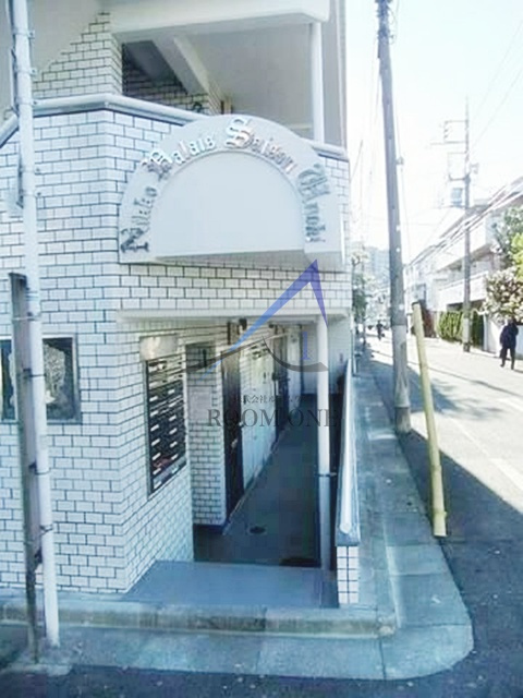 日興パレセゾン鵜の木のエントランス|エントランスです。