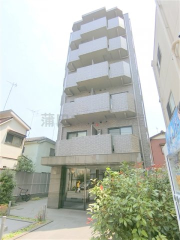 ルーブル大鳥居弐番館の外観