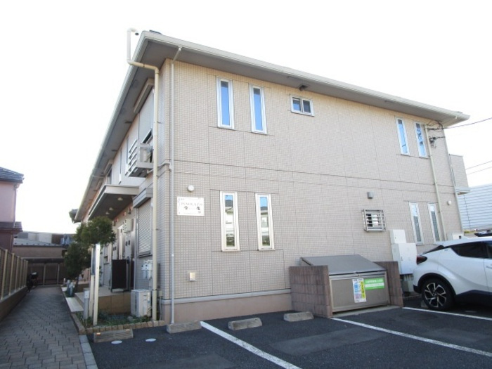 ピノラソの外観|外観は落ち着いています