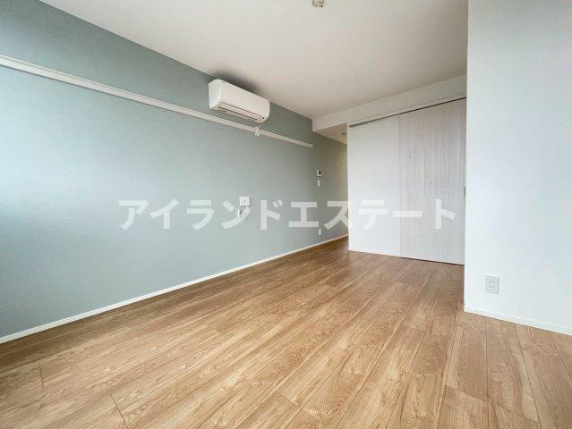 テラス自由が丘　女性限定　宅配BOX　駅近の居間・リビング