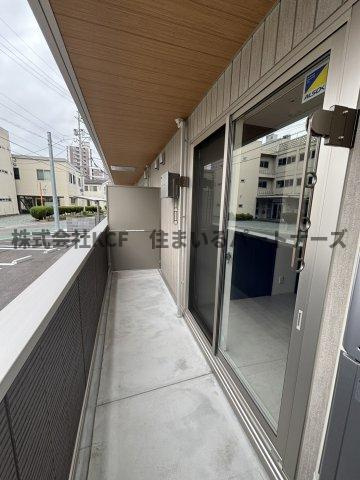 D-ROOM+西町のバルコニー|暖かな日差しのふりそそぐバルコニー