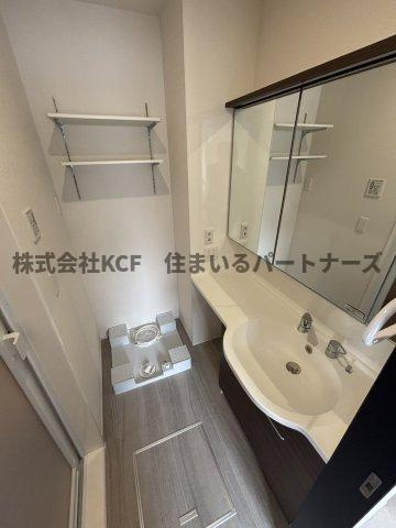 D-ROOM+西町の洗面所|明るい洗面所です