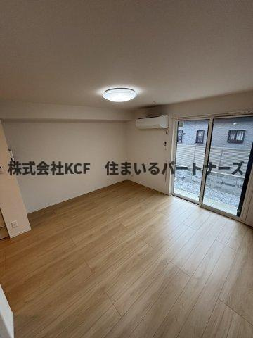 Ｄ-roomシャンヴルの居間・リビング|こちらの居間で趣味の時間をお楽しみください