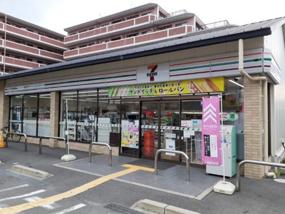 【周辺】 | Ｃａｓａ内膳 | セブンイレブン深草墨染町店まで450m