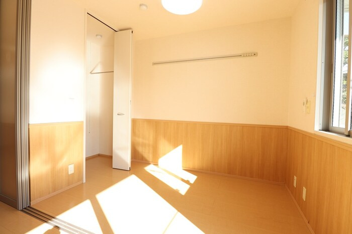 アクエリアスの洋室|個人の部屋や寝室として使える洋室です