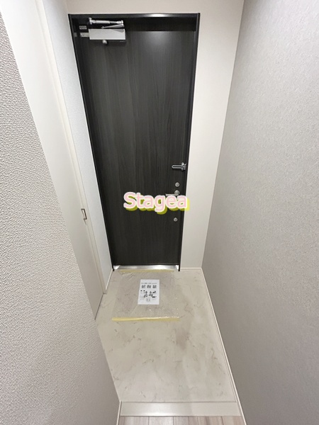 グランデクラッセ新都心の玄関