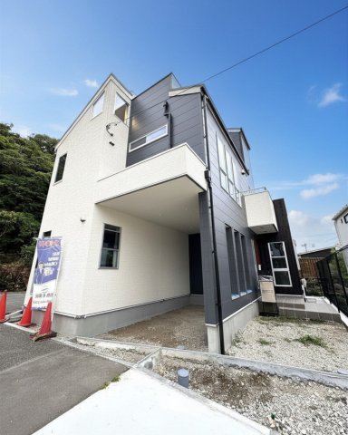 GREEN VIEW KOSHIGOE｜江ノ島を望む、腰越の暮らしの外観