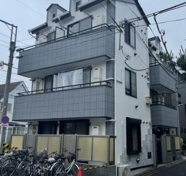 シャンテ十条仲原の外観