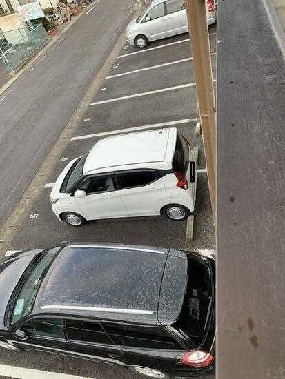 Limpiaハッピーの駐車場