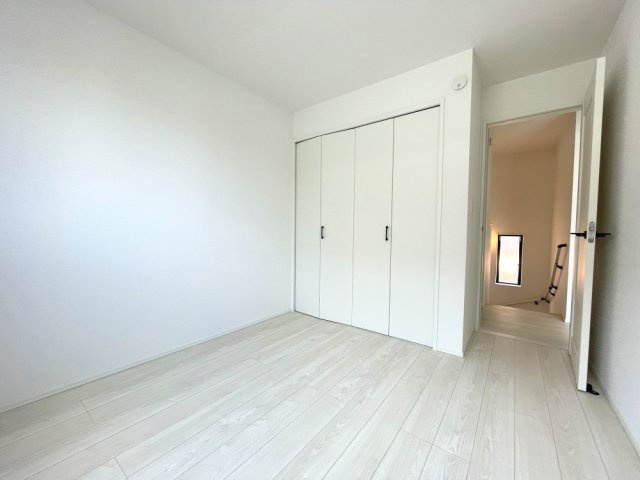 岡山市中区海吉　戸建の洋室|2階洋室です。(5.2帖)