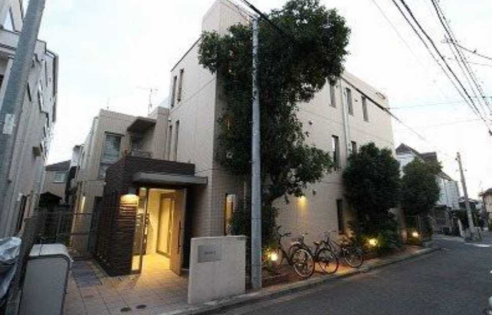 HouseK　閑静な住宅街　追焚　角部屋の外観