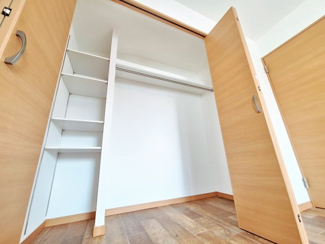 【収納】 | 板橋区赤塚4丁目　中古一戸建住宅（成増店） | 幼稚園・保育園徒歩10分圏内、小学校は徒歩約9分。登園・通学の負担が少なめの距離感です。何かあった際も駆けつけやすく、安心の住環境です。
