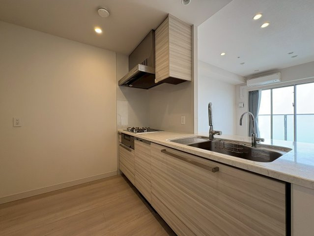 グランドメゾン新梅田タワー THE CLUB RESIDENCEのキッチン|キッチン