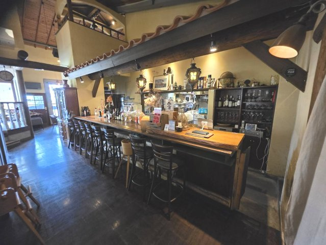 向山町5-17店舗の内装