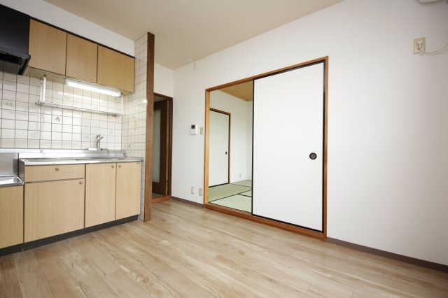 ミキビル桐ヶ丘　1号館の内装|別部屋同間取りのお写真となります。参考にご覧くださいませ。現状と異なる場合は現状優先となります