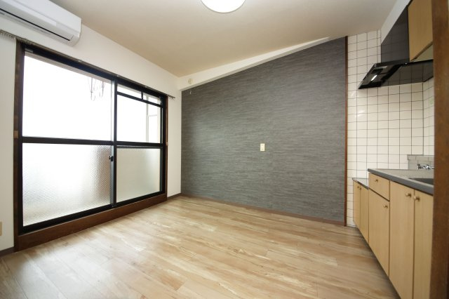 ミキビル桐ヶ丘　1号館の内装|別部屋同間取りのお写真となります。参考にご覧くださいませ。現状と異なる場合は現状優先となります
