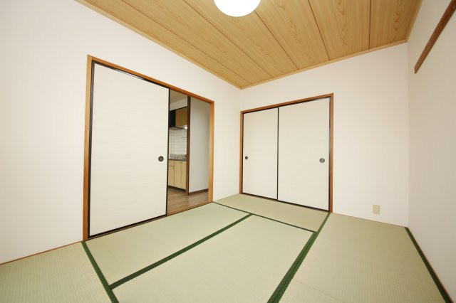 ミキビル桐ヶ丘　1号館の和室|別部屋同間取りのお写真となります。参考にご覧くださいませ。現状と異なる場合は現状優先となります