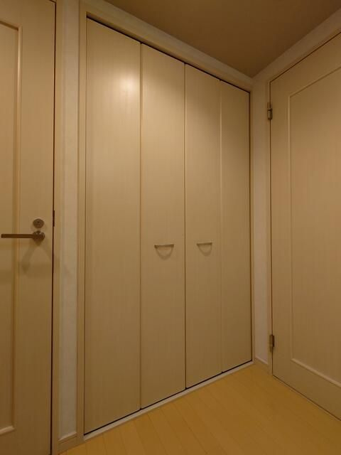 アムロゼッタ四ツ谷