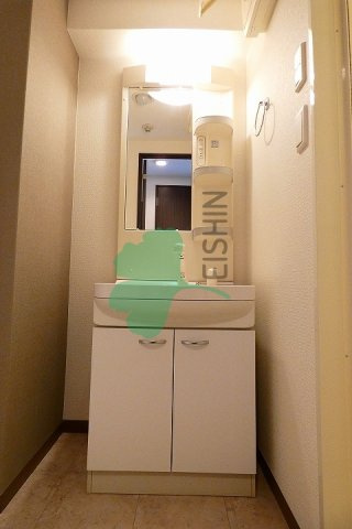 ディモーラ博多の洗面所|シンプルで使いやすい洗面台です！
