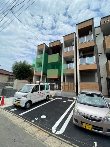 ポラリス南福岡の駐車場