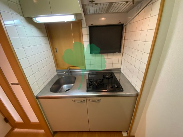 アルティザ博多駅南のキッチン|シンプルな清潔感のあるキッチンです！