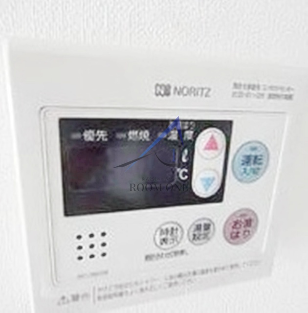 レアライズ新小岩のその他|給湯パネルです。