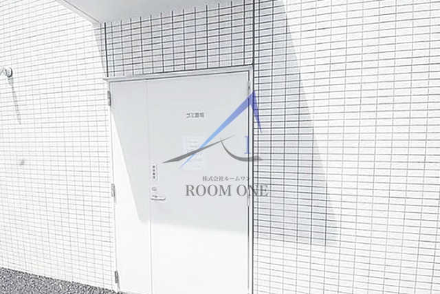 レアライズ新小岩のその他共用部分|敷地内ごみ置き場です。