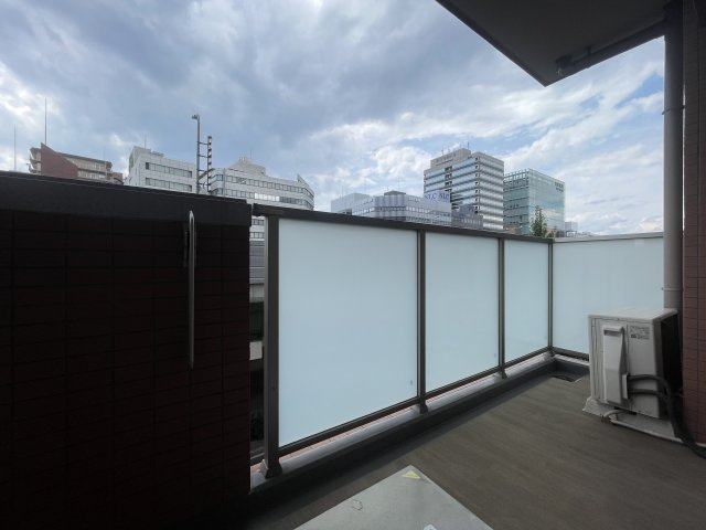 ORSUS新大阪のバルコニー|ORSUS新大阪　バルコニー
