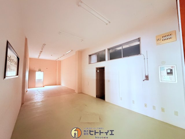 東合川新町店舗のその他