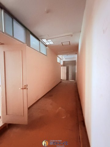 東合川新町店舗の内装