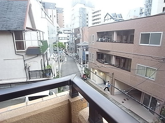 メゾン・ドュウの展望