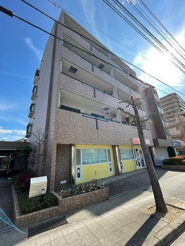 ファミリアル門戸の外観