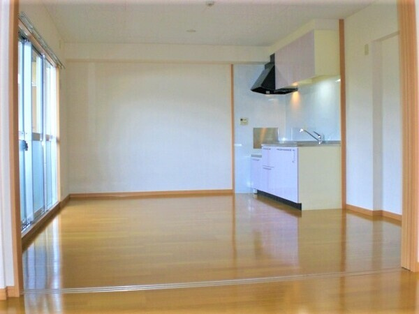 太宰府市大佐野２丁目の賃貸マンションの洋室