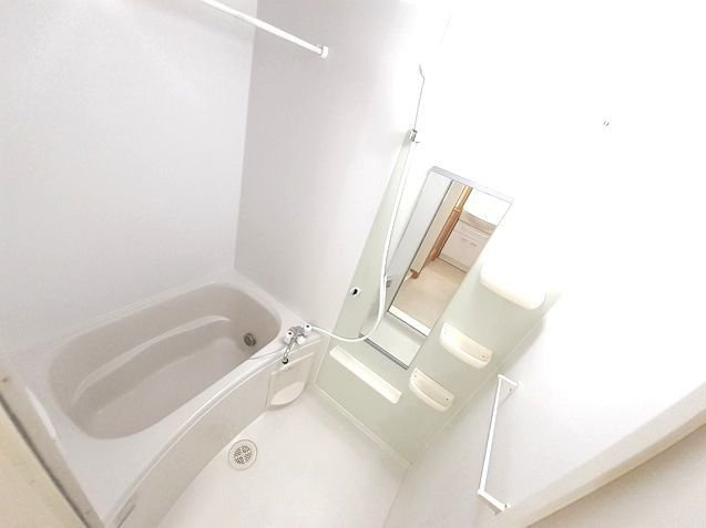 ボヌール美夜古泉Ｂの浴室|コンパクトで使いやすいお風呂です