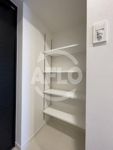 S-RESIDENCE難波大国町Tresの収納|S-RESIDENCE難波大国町Tres　(エスレジデンスナンバダイコクチョウ)　収納