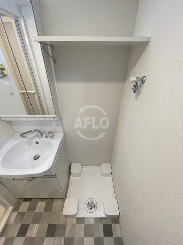 ファステート難波デラックスの洗面所|ファステート難波デラックス　洗濯機置場