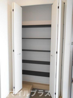【玄関】 | 郡山市安積町笹川新築一戸建て9棟 | ゆったりとした玄関です