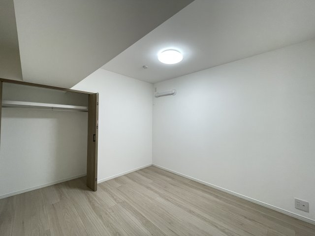 『八王子市マンション』ストーク八王子【仲介手数料無料】　八王子市明神町4-1-2の洋室|～仲介手数料無料☆八王子ひなた不動産～ストーク八王子