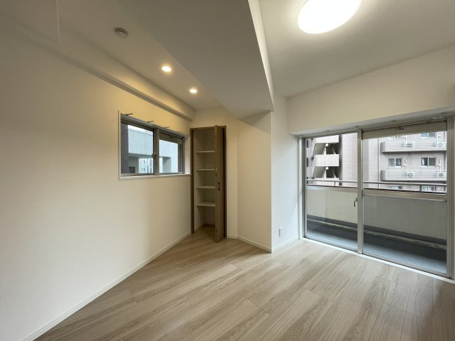 『八王子市マンション』ストーク八王子【仲介手数料無料】　八王子市明神町4-1-2の洋室|～仲介手数料無料☆八王子ひなた不動産～ストーク八王子