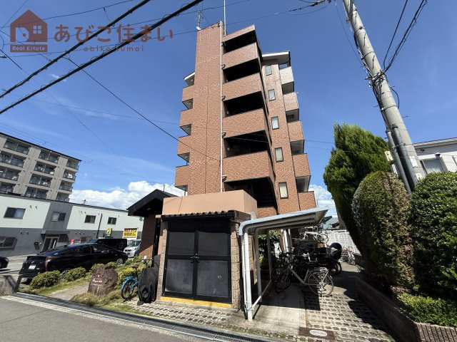 エレガントヒルズ2号館の外観