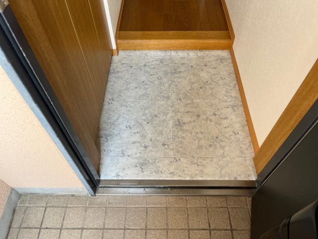 フローラハイムの玄関